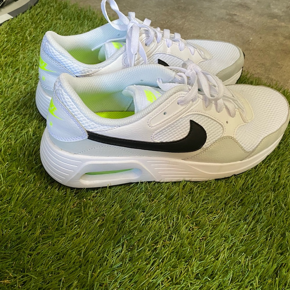 Men’s Nike Airmax
